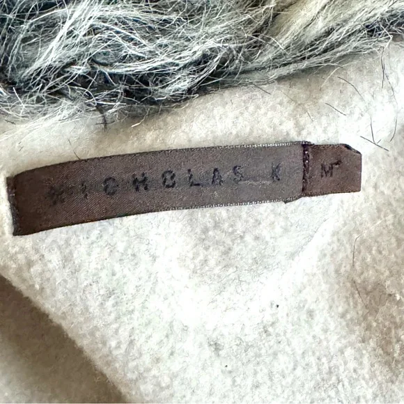 Nicholas K Designer Wool Blend Plaid Asymmetrical Coat with Faux Fur Collar (M) - Picture 7 of 13